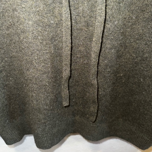 Naked Cashmere Green Cowl Tie Neck Boxy Cropped Sweater Size Small - Picture 5 of 7